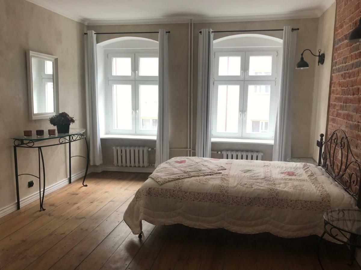 Appartement avec 2 chambre Wrocław Extérieur photo